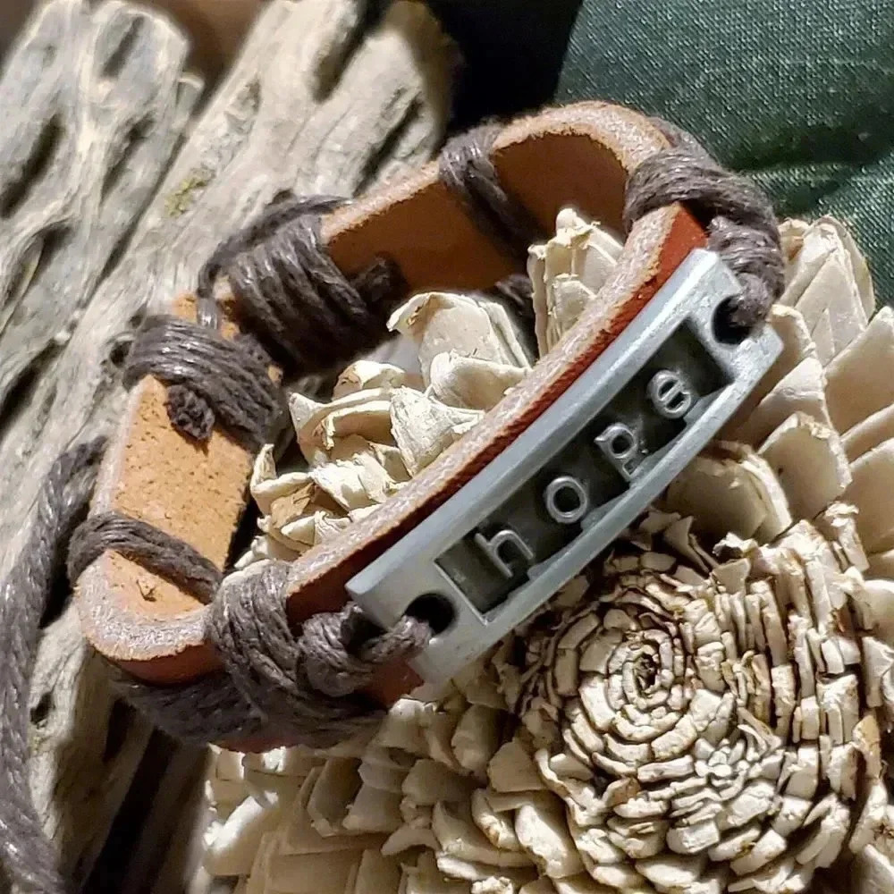 Hope Affirmation Medium Brown Genuine Leather Silver Pewter Bracelet